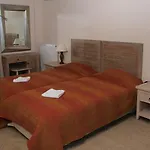 Hotel Theasi