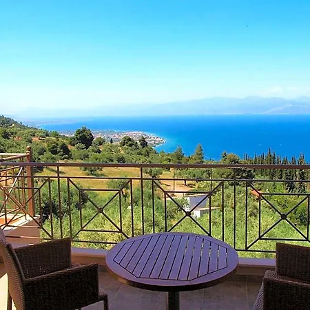 Theasi Hotel 3*