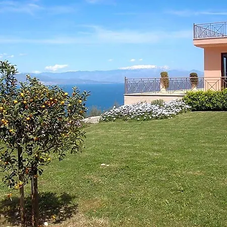 Hotel Theasi Diakopto