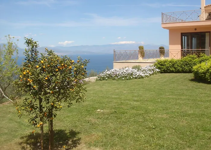 Theasi Hotell Diakopto